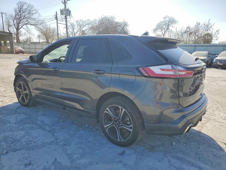 2019 Ford Edge st