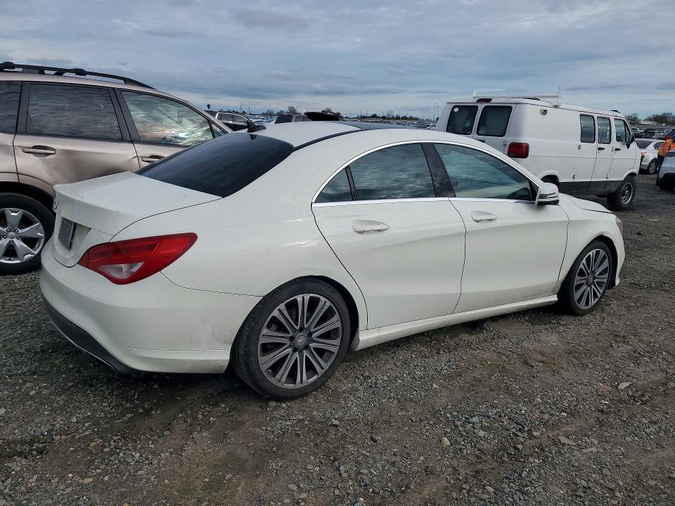 2017 Mercedes-Benz Cla 250
