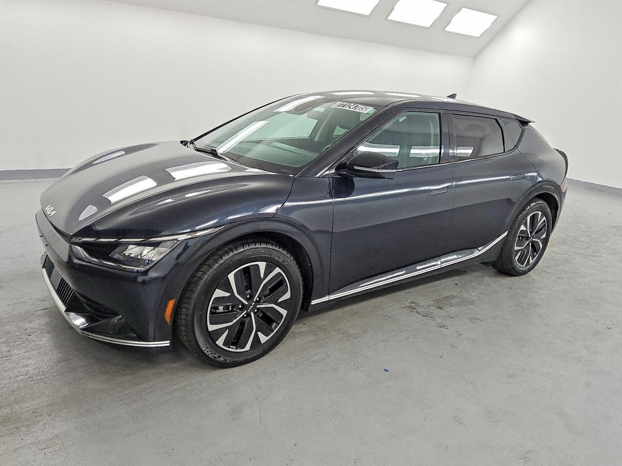 2023 KIA EV6 Wind
