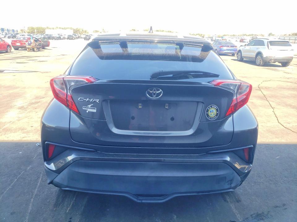 2018 Toyota C-hr xle