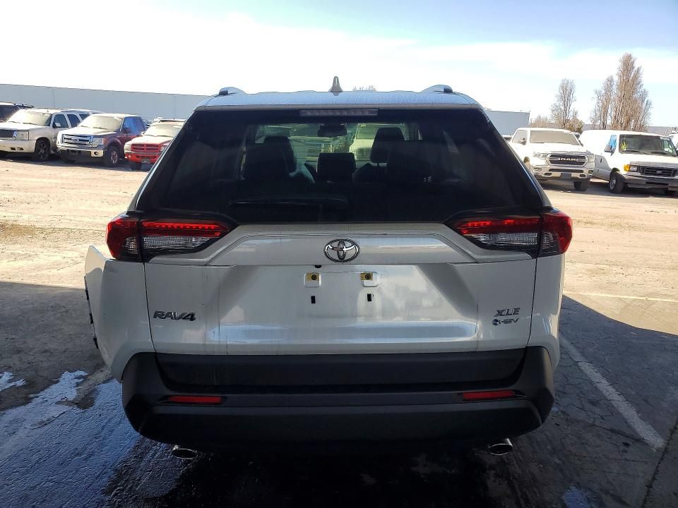 2025 Toyota Rav4 xle Premium