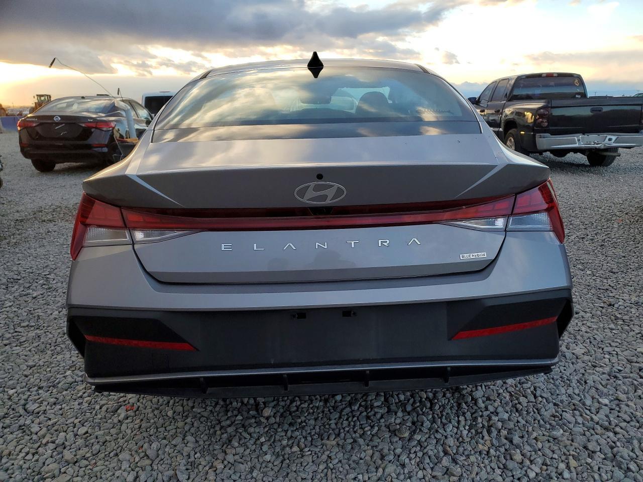 2025 Hyundai Elantra Blue