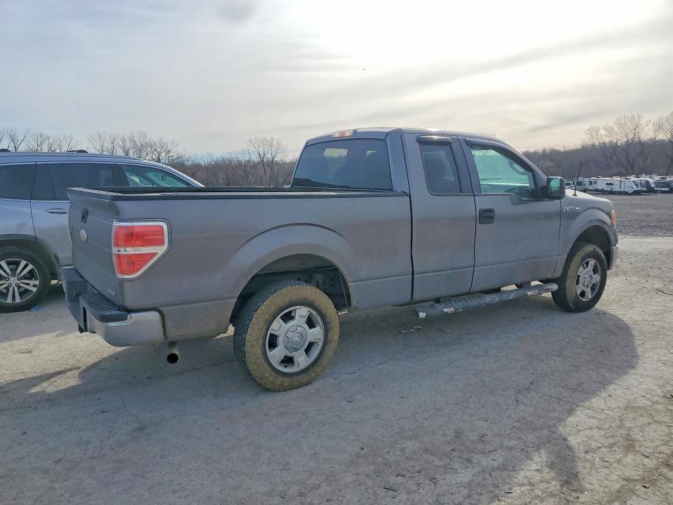 2011 Ford F150 Super cab