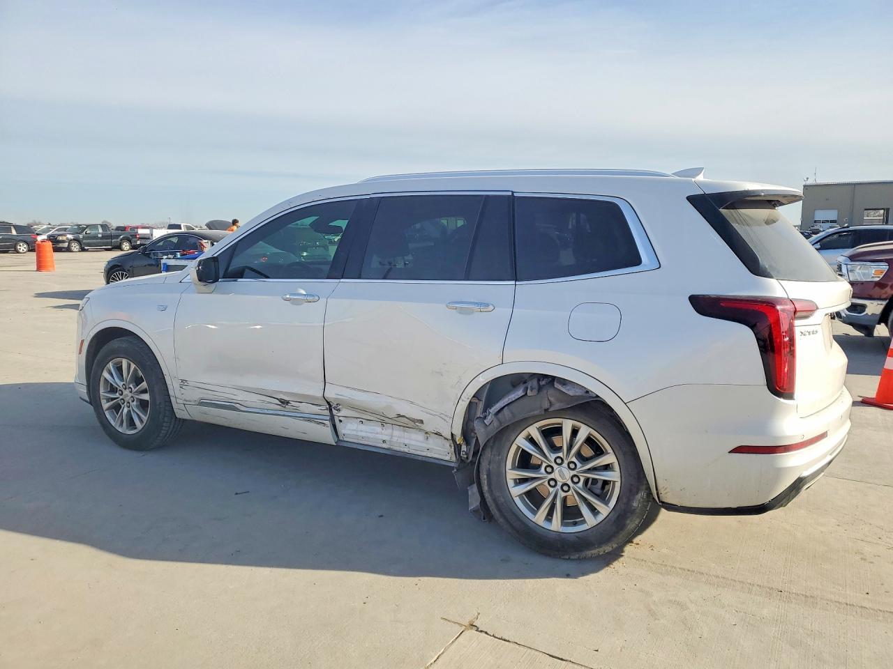 2021 Cadillac XT6 Luxury