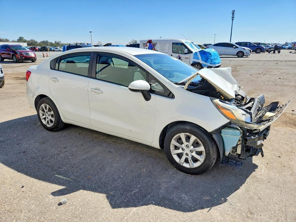 2013 KIA Rio lx