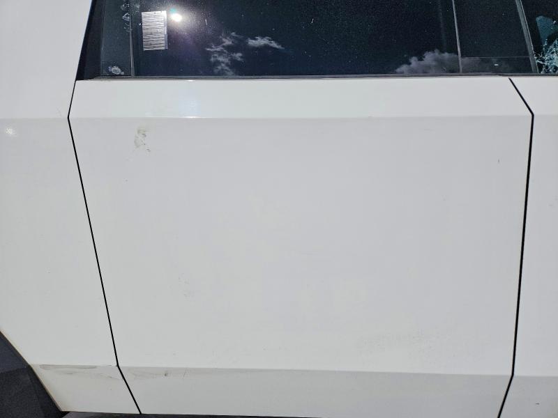 2024 Tesla Cybertruck