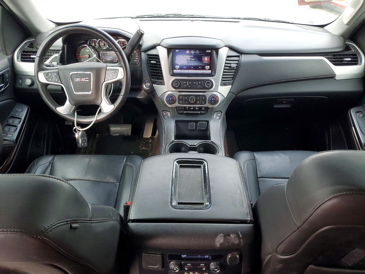2015 GMC Yukon slt