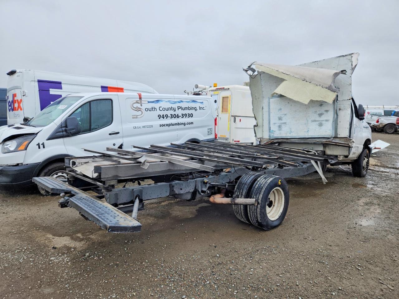 2018 Ford E350 BOX Truck