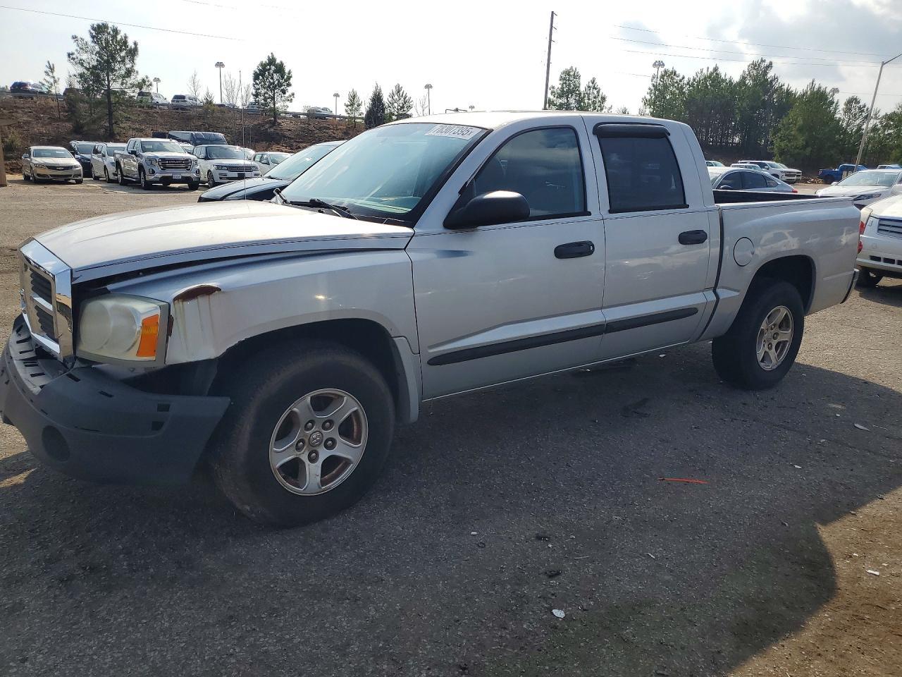 2005 Dodge Dakota Quad slt