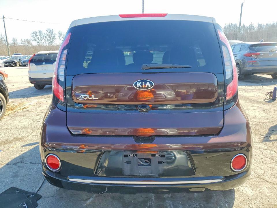 2017 KIA Soul +