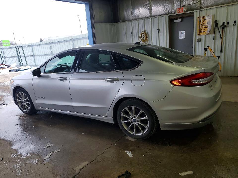 2017 Ford Fusion se Hybrid