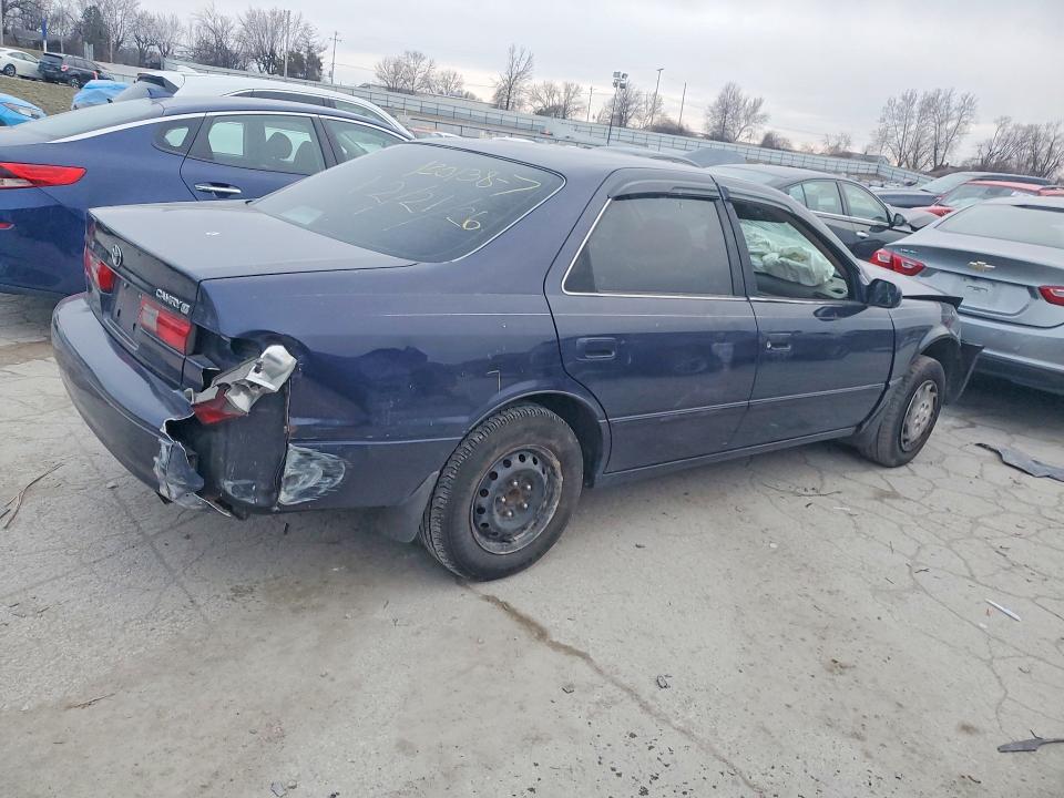 1997 Toyota Camry le