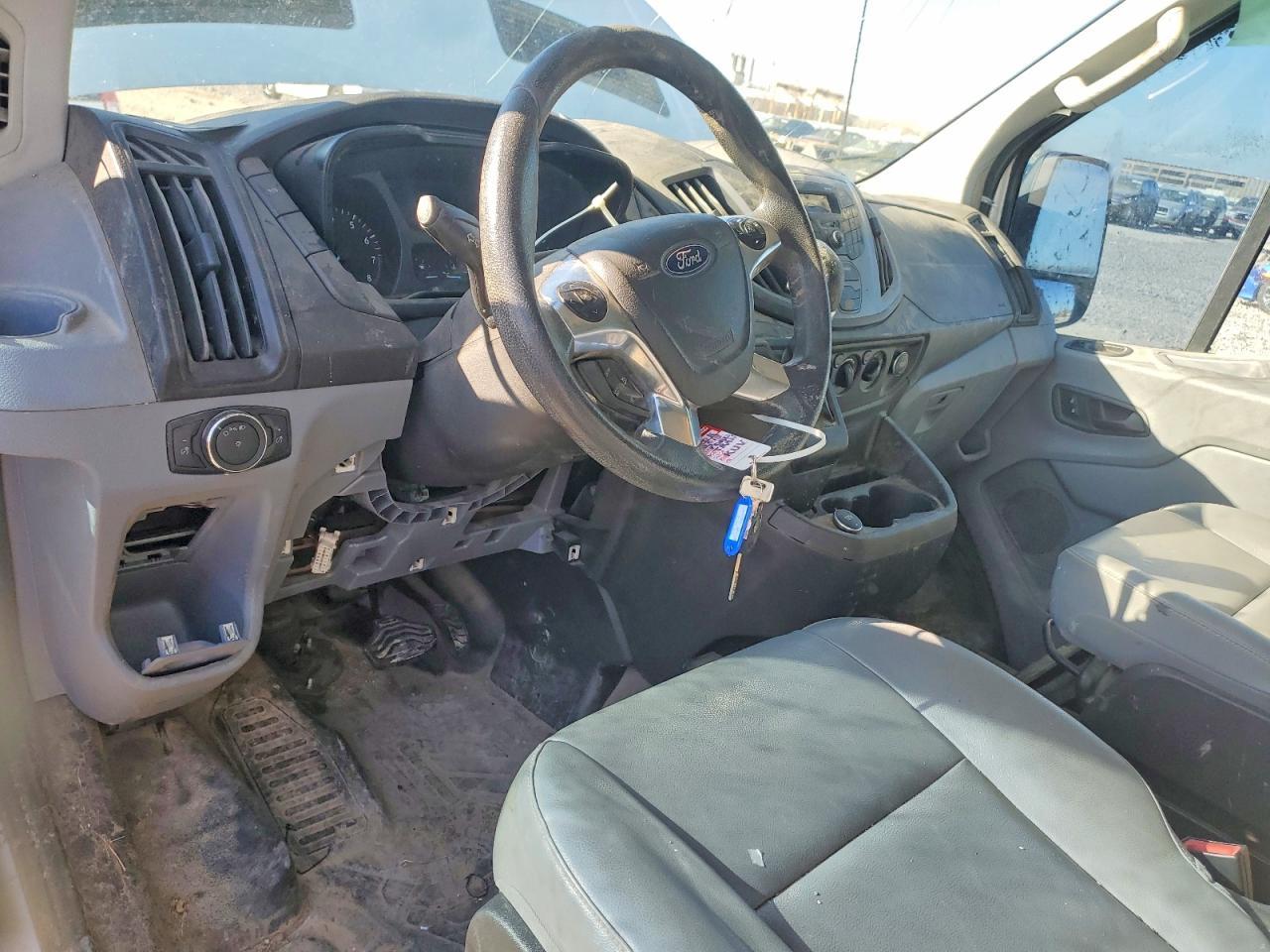 2018 Ford Transit T-250