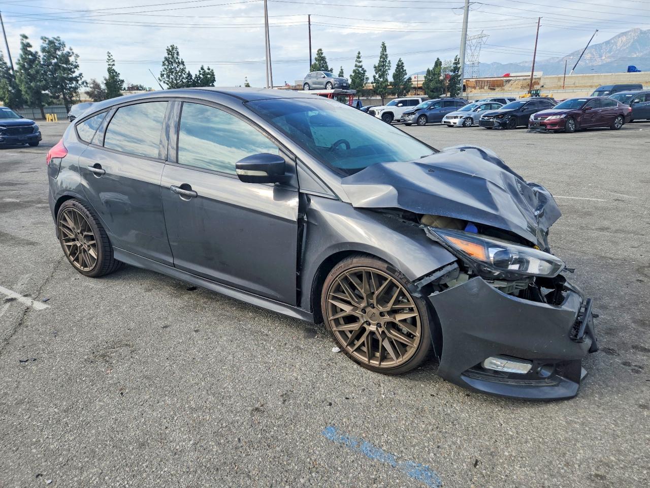 2016 Ford Focus st