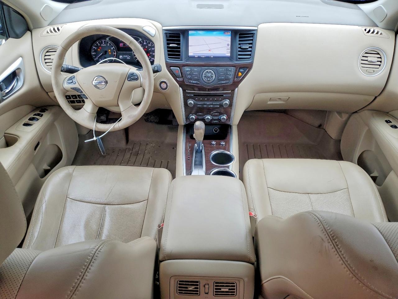 2013 Nissan Pathfinder s