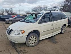 Chrysler Vehiculos salvage en venta: 2006 Chrysler Town & Country Touring