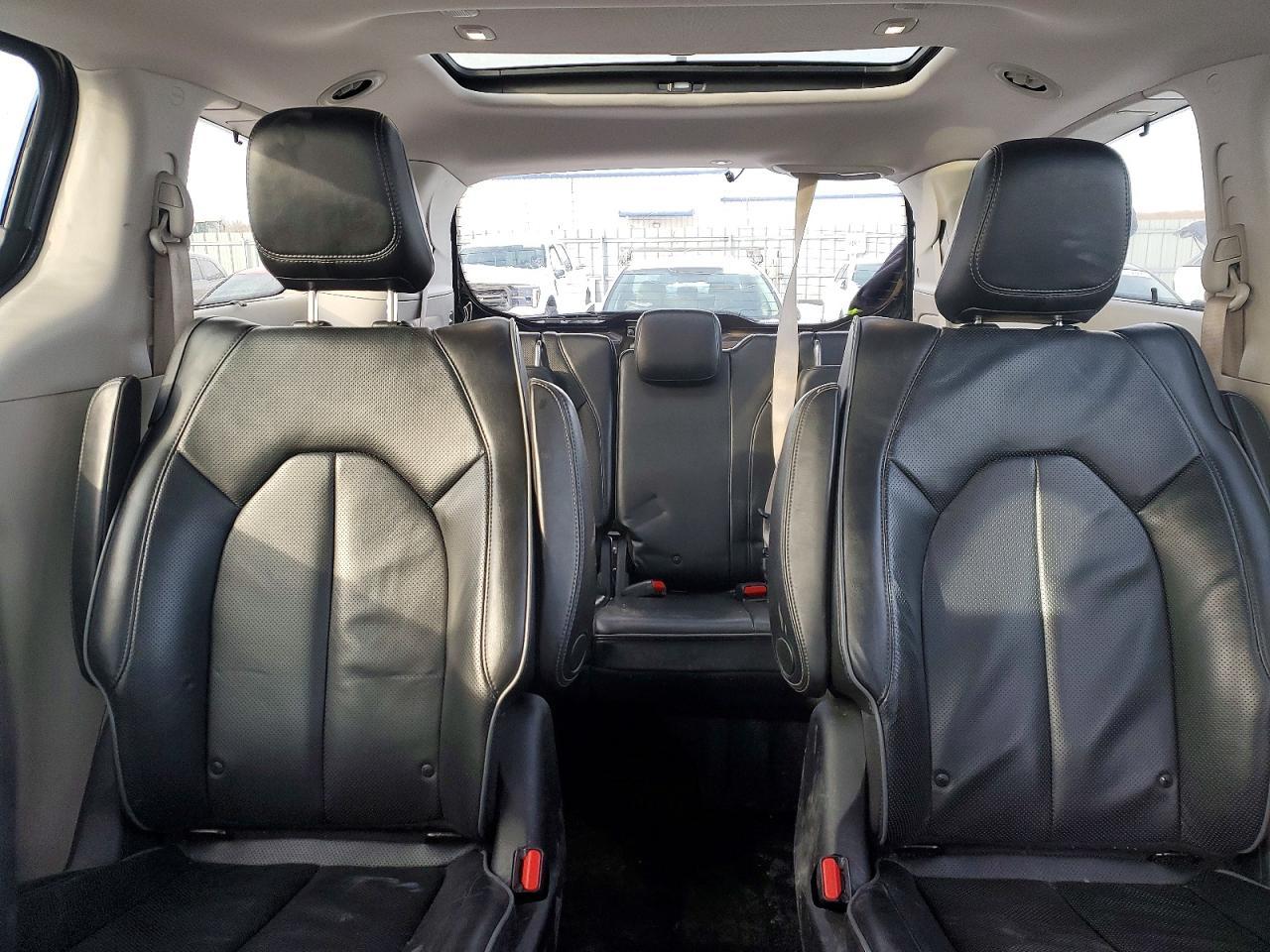 2018 Chrysler Pacifica Hybrid Limited