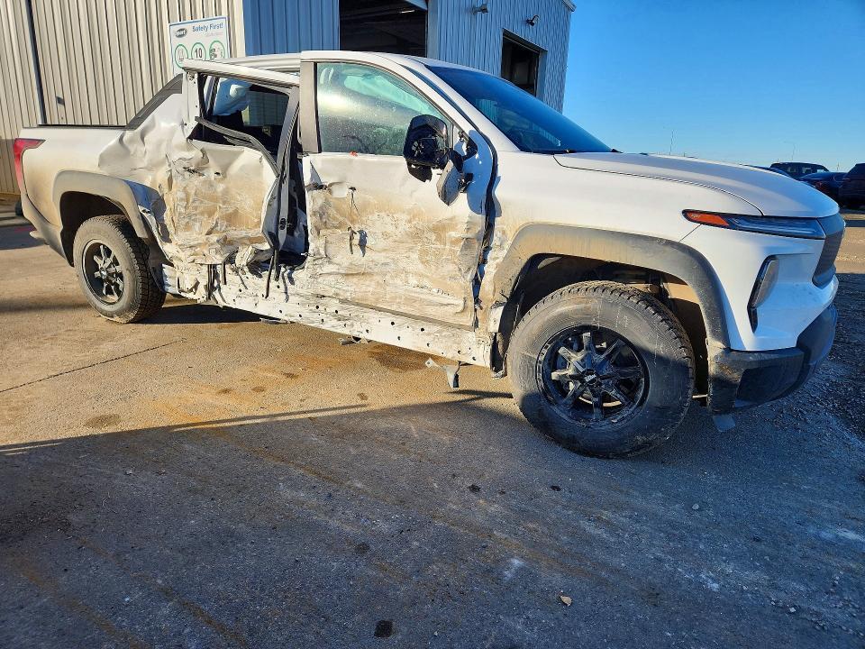 2024 Chevrolet Silverado