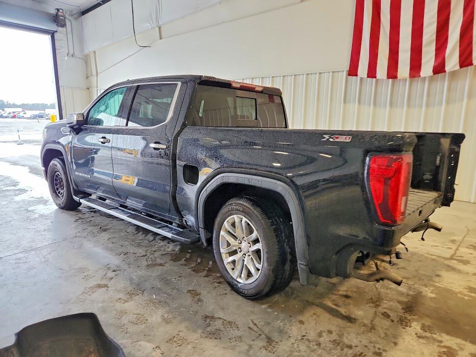 2020 GMC Sierra K1500 SLT