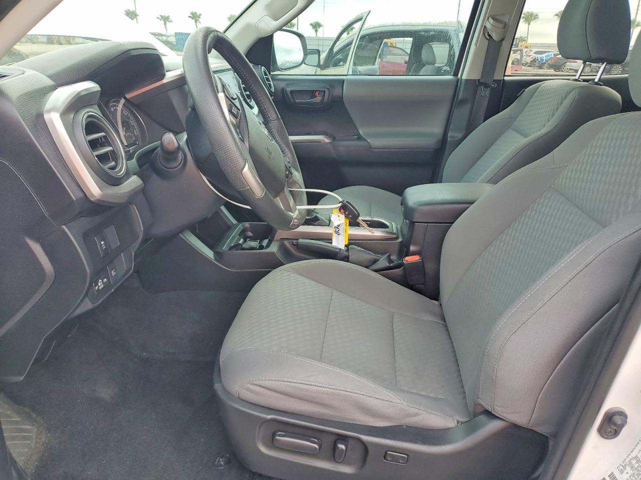 2022 Toyota Tacoma SR5 V6