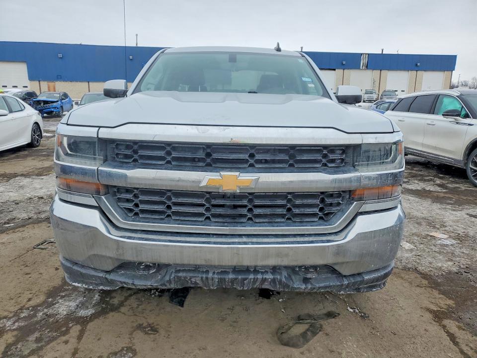 2018 Chevrolet Silverado K1500 lt
