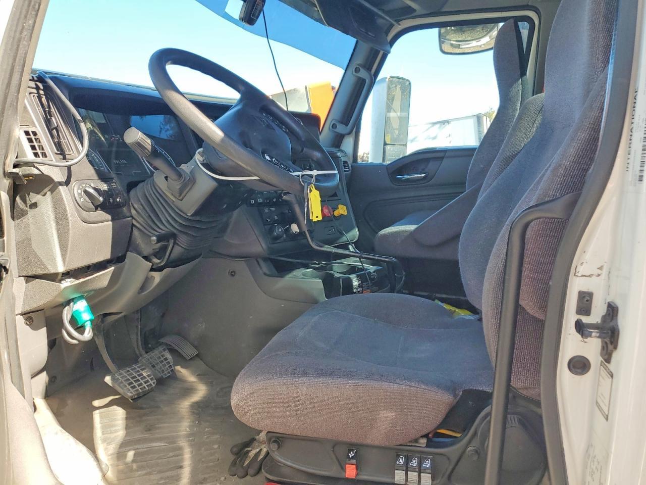 2023 International LT62F Semi Truck