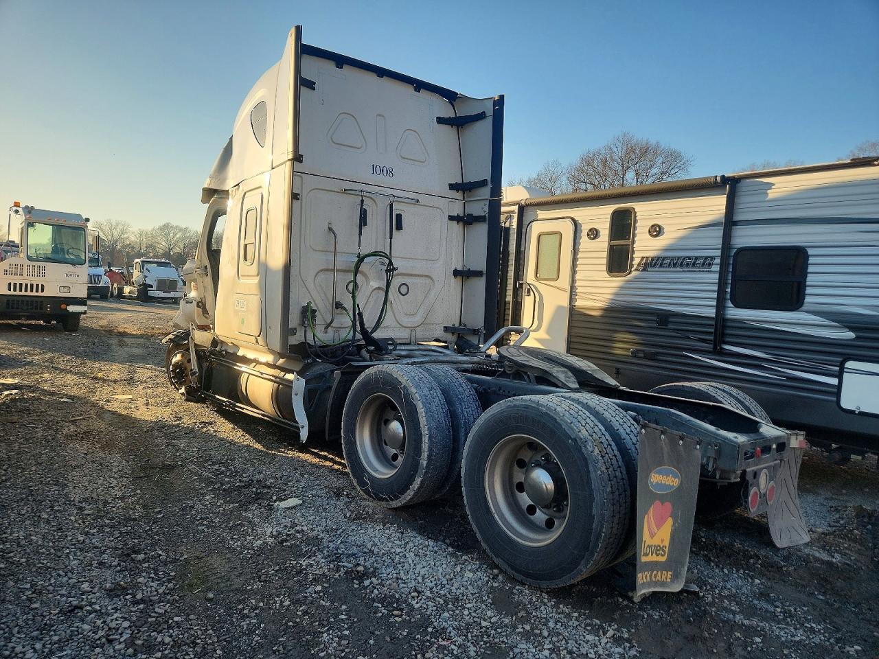 2023 Freigliner 2023 Freightliner Cascadia 126 Semi Truck