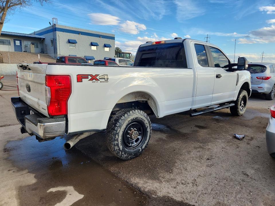 2022 Ford F350 Super Duty