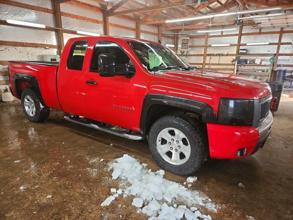 2011 Chevrolet Silverado K1500 lt