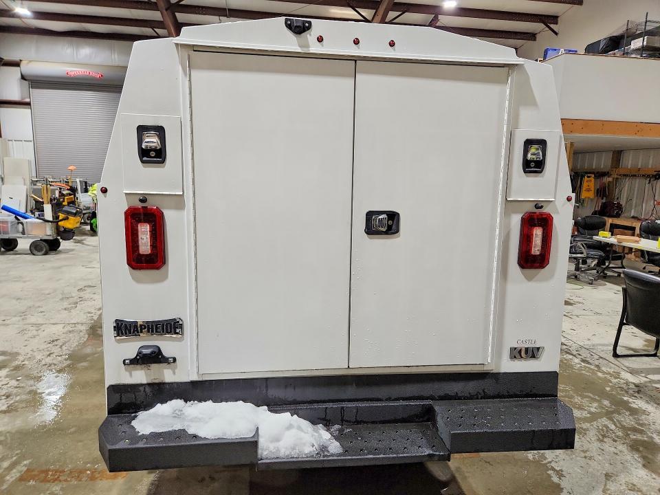 2023 GMC Savana Cutaway G3500