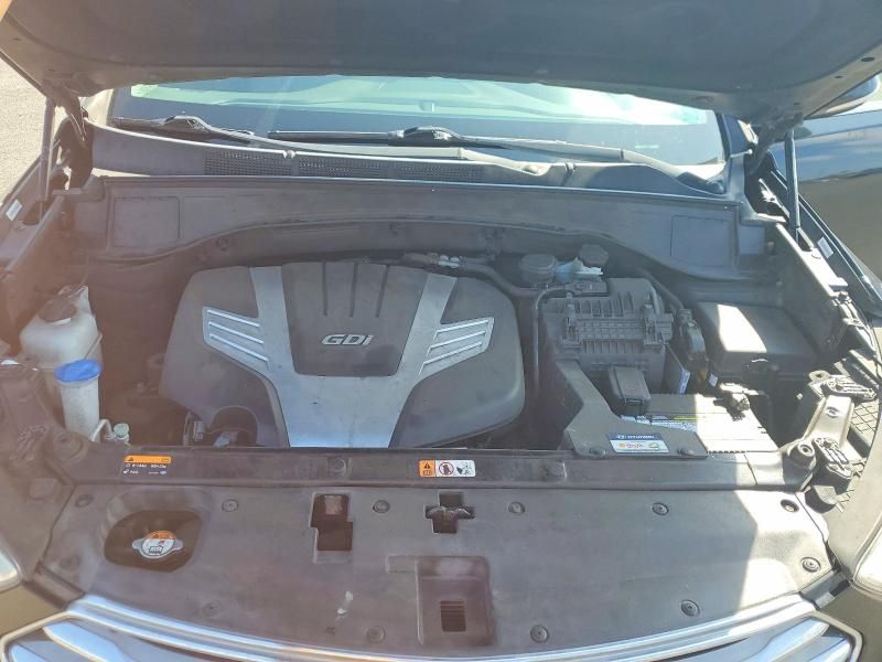 2013 Hyundai Santa fe gls