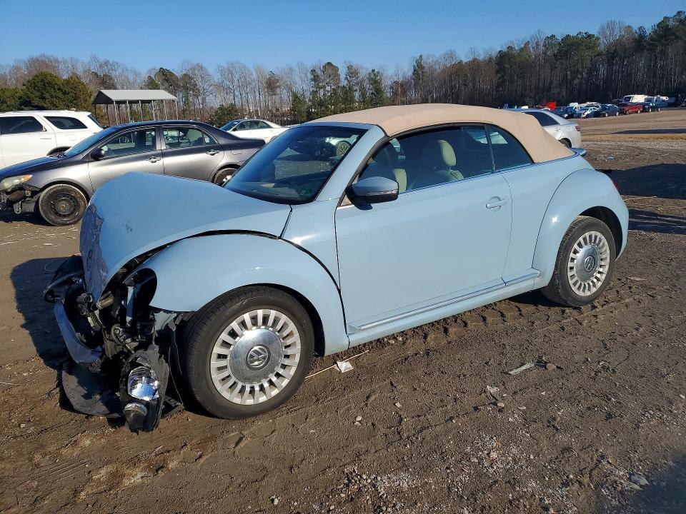 2013 Volkswagen Beetle