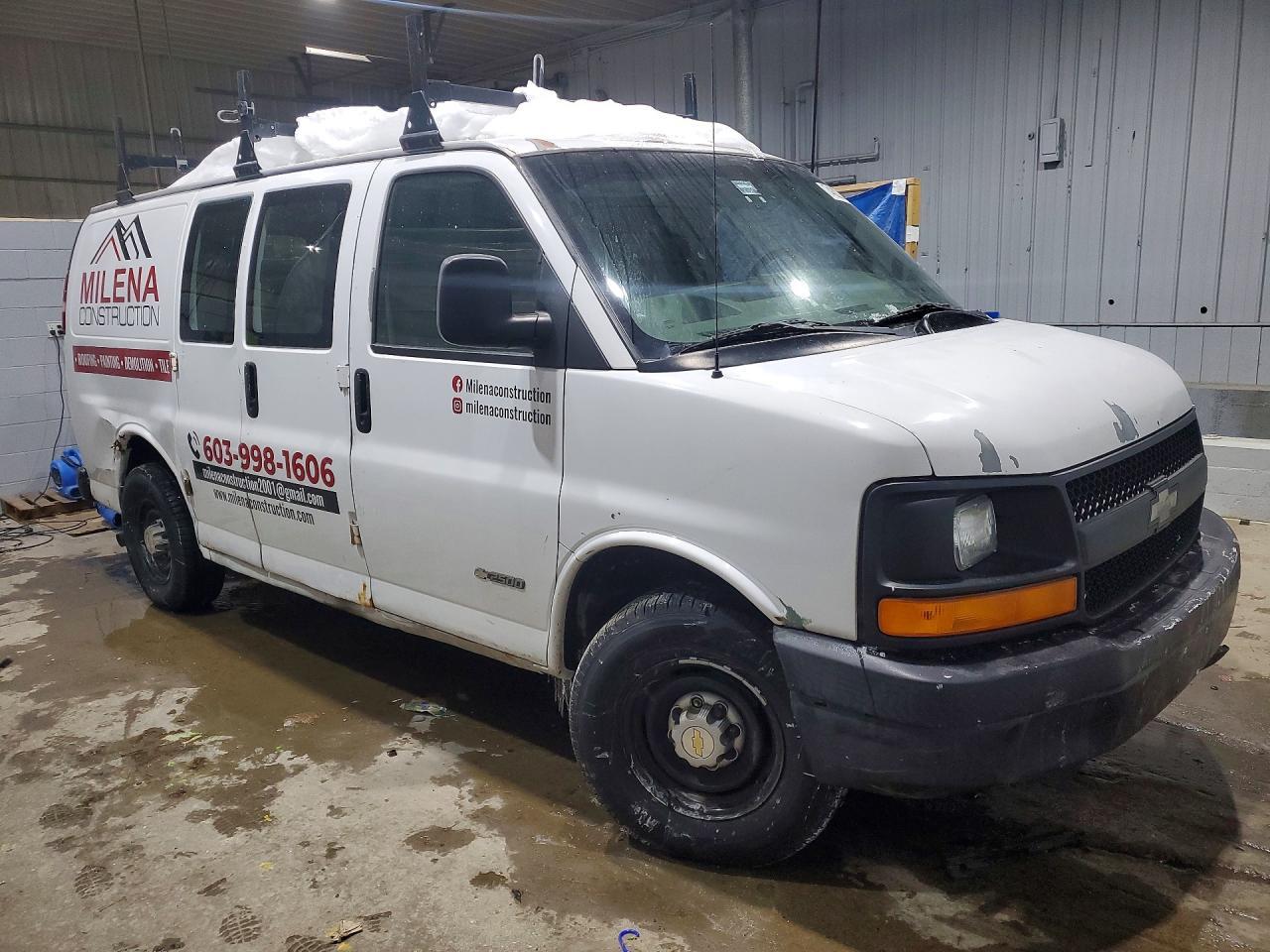 2005 Chevrolet 2005 Chev G20/EXP CG Van 3/4T