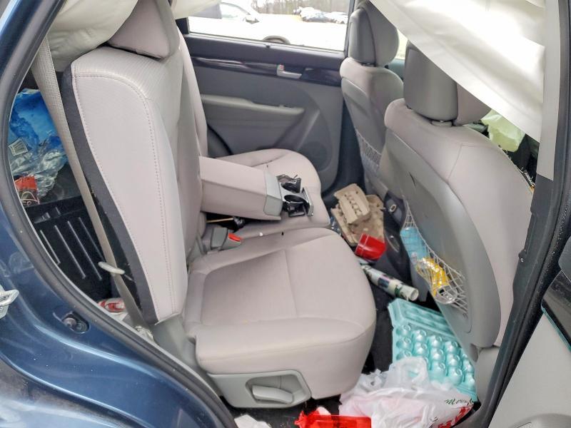 2015 KIA Sorento lx
