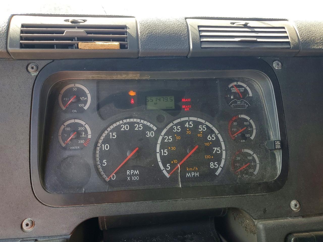 2014 Freightliner Cascadia 125