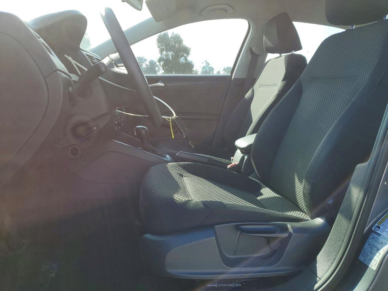 2014 Volkswagen Jetta Base