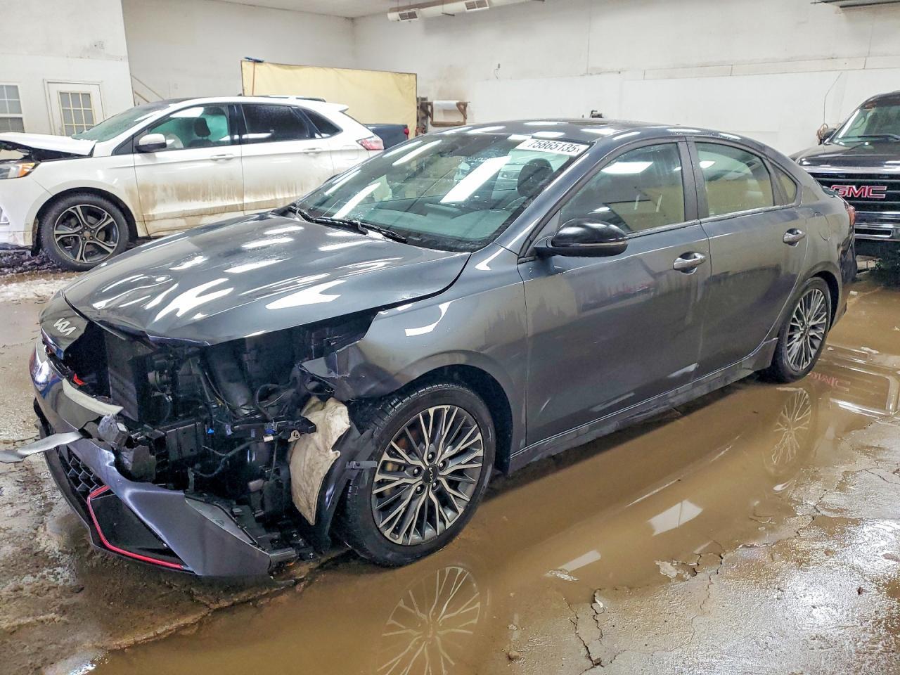 2023 KIA Forte gt Line