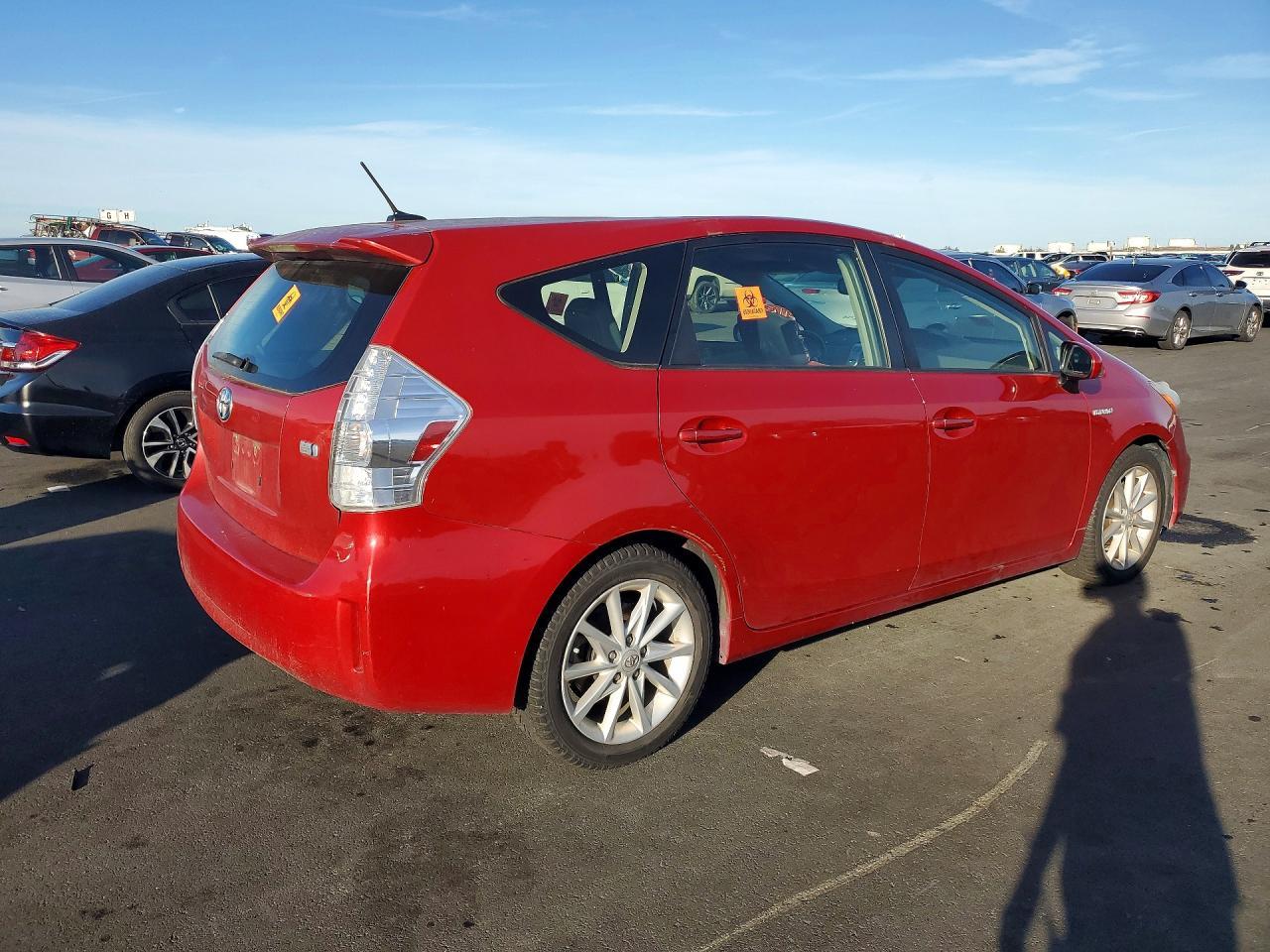 2013 Toyota Prius v Five