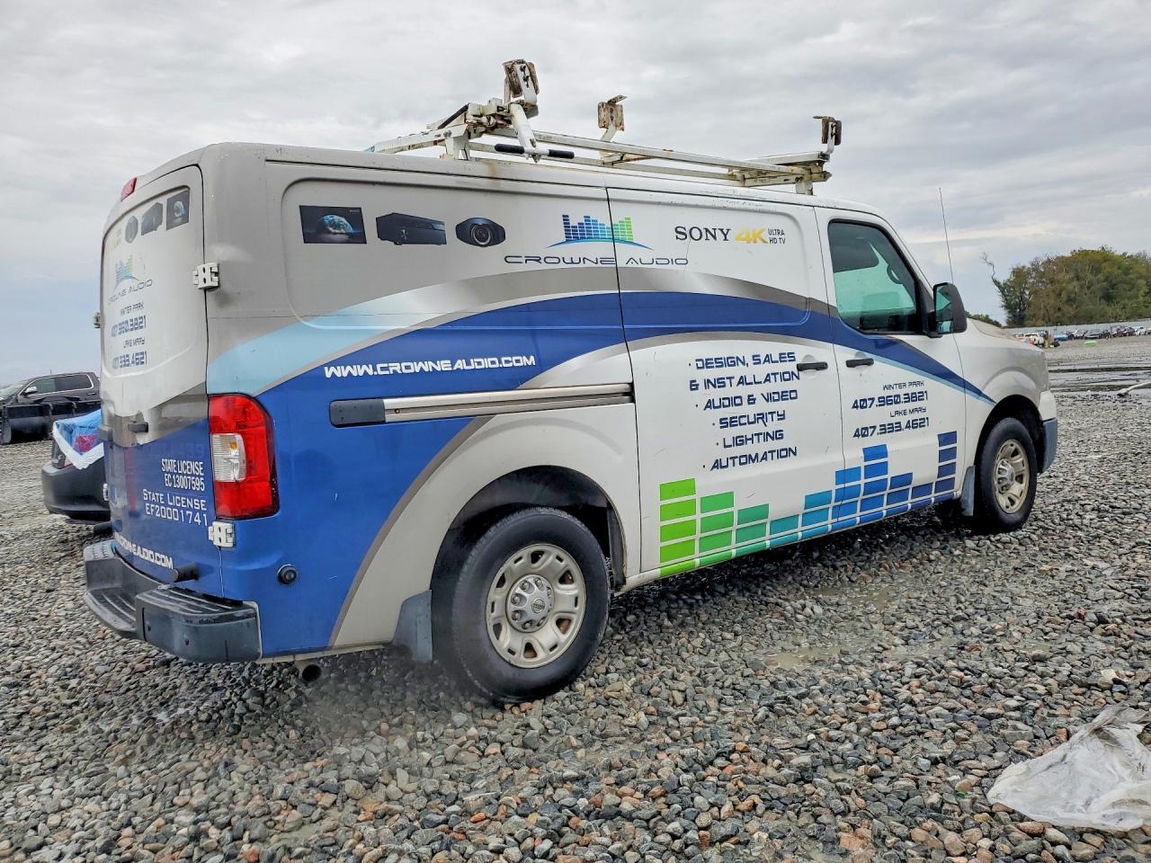 2017 Nissan NV 2500 Utility / Service Van