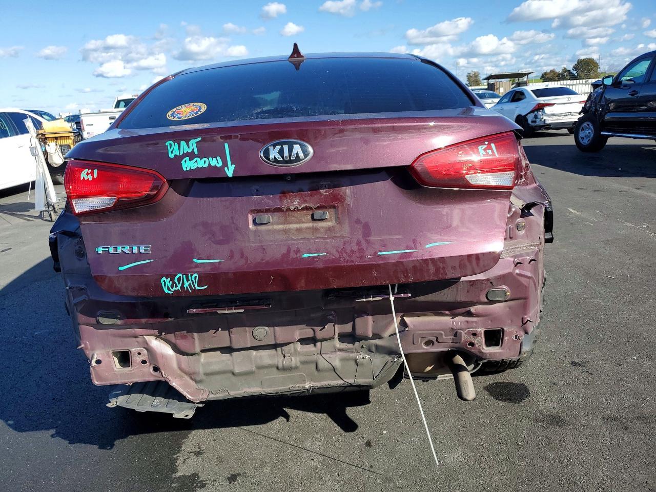 2017 KIA Forte lx