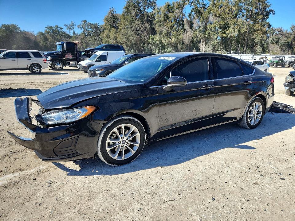 2019 Ford Fusion se