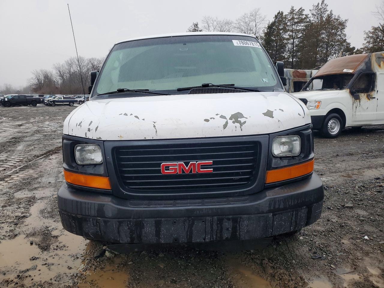 2011 GMC Savana G2500 Utility / Service Van