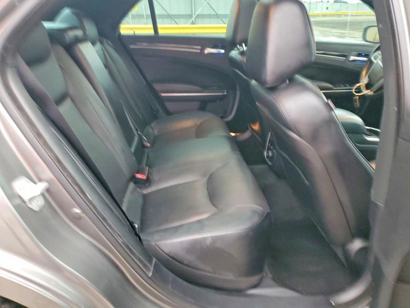 2012 Chrysler 300 Limited