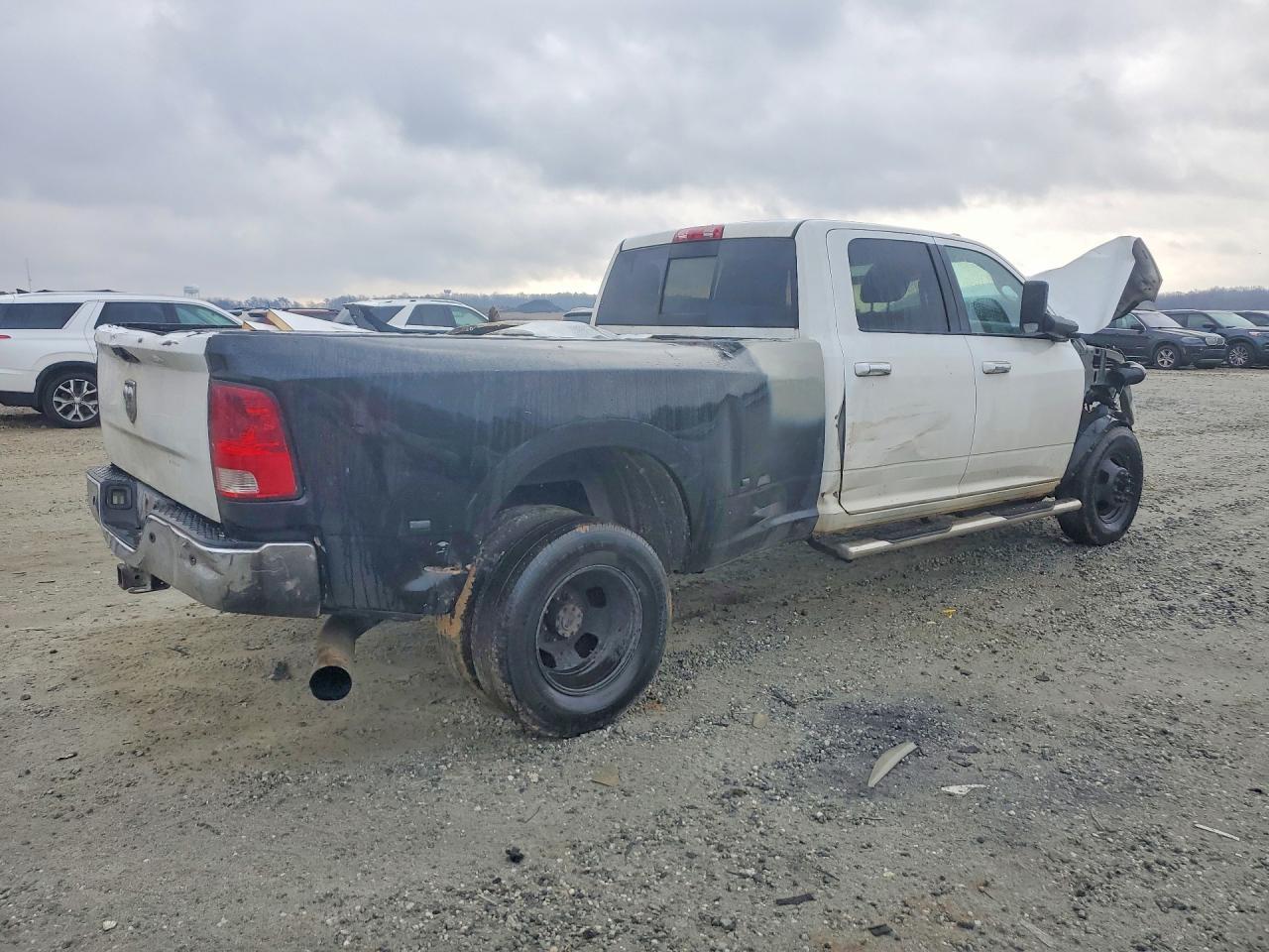 2015 Dodge Ram 3500 slt