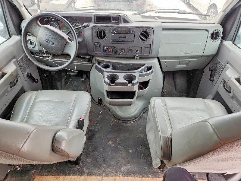 2010 Ford Econoline E250 Van