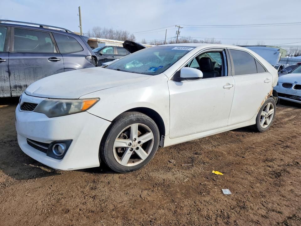 2013 Toyota Camry l