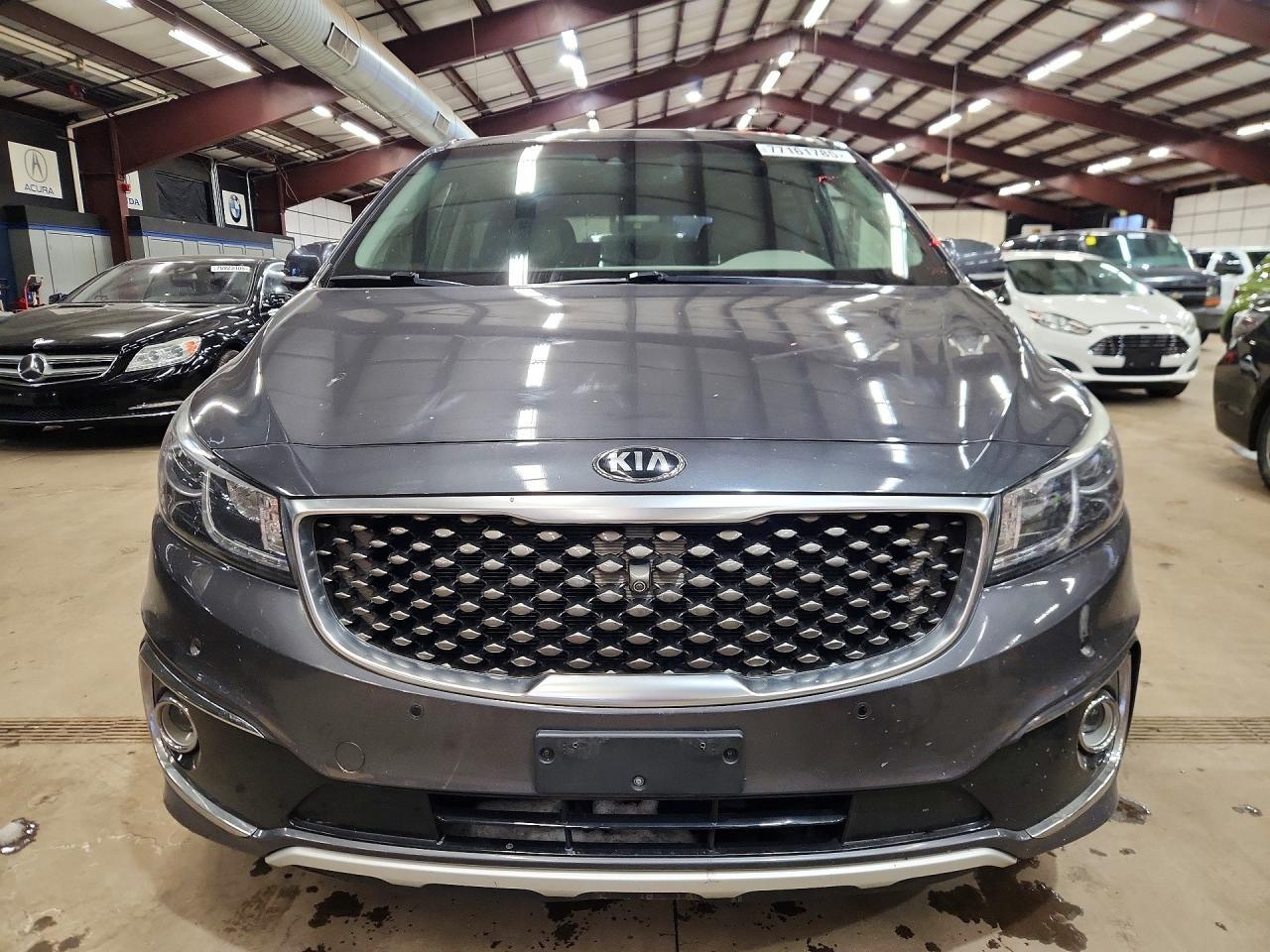 2018 KIA Sedona sxl
