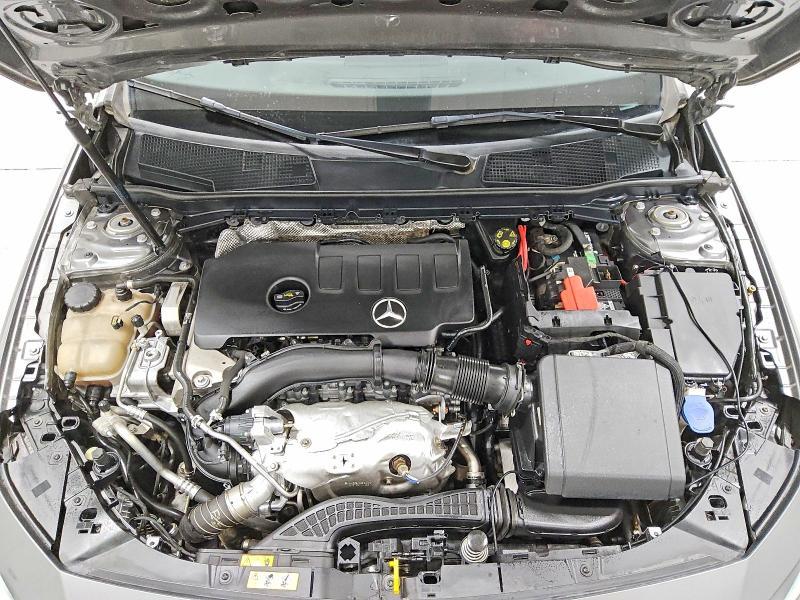 2021 Mercedes-Benz A 220