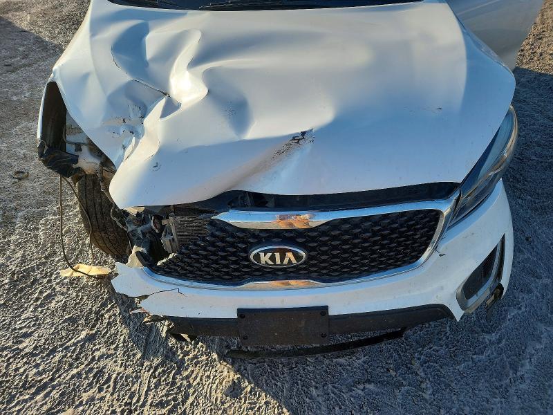 2017 KIA Sorento lx V6