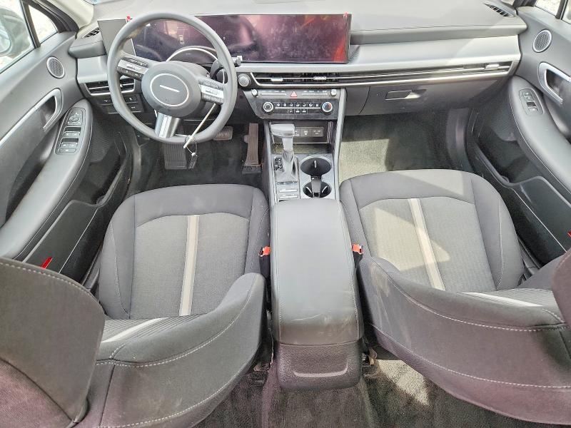2025 Hyundai Sonata se